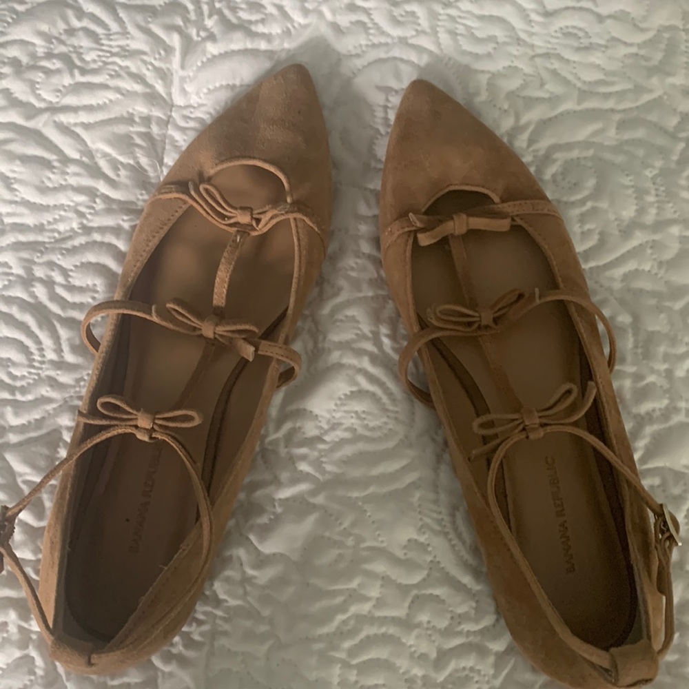 Banana Republic flats